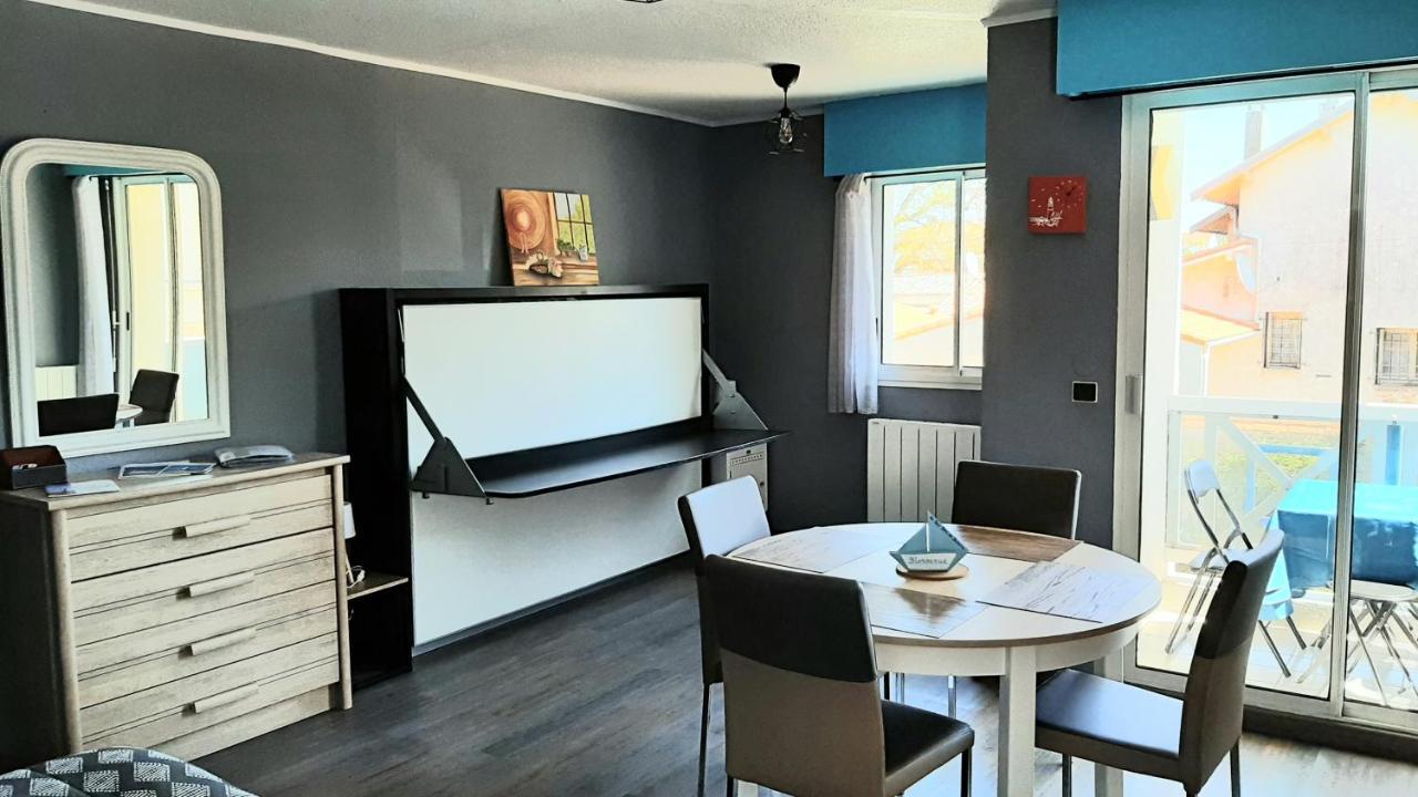 Le Petit Bleu De Didonne 28M2 150 M De La Plage Avec Balcon Saint-Georges-de-Didonne Esterno foto